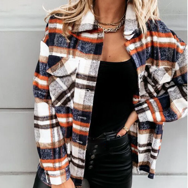 Plaid Long Sleeve Women's Shirt Loose Checked Female Jacket Shirt Lapel Single Breasted Pockets 2021 Summer Fashion Lady Shirts
Plaid Long Sleeve Women's Shirt Loose Checked Female Jacket Shirt Lapel Single Breasted Pockets 2021 Summer Fashion Lady Shirts
