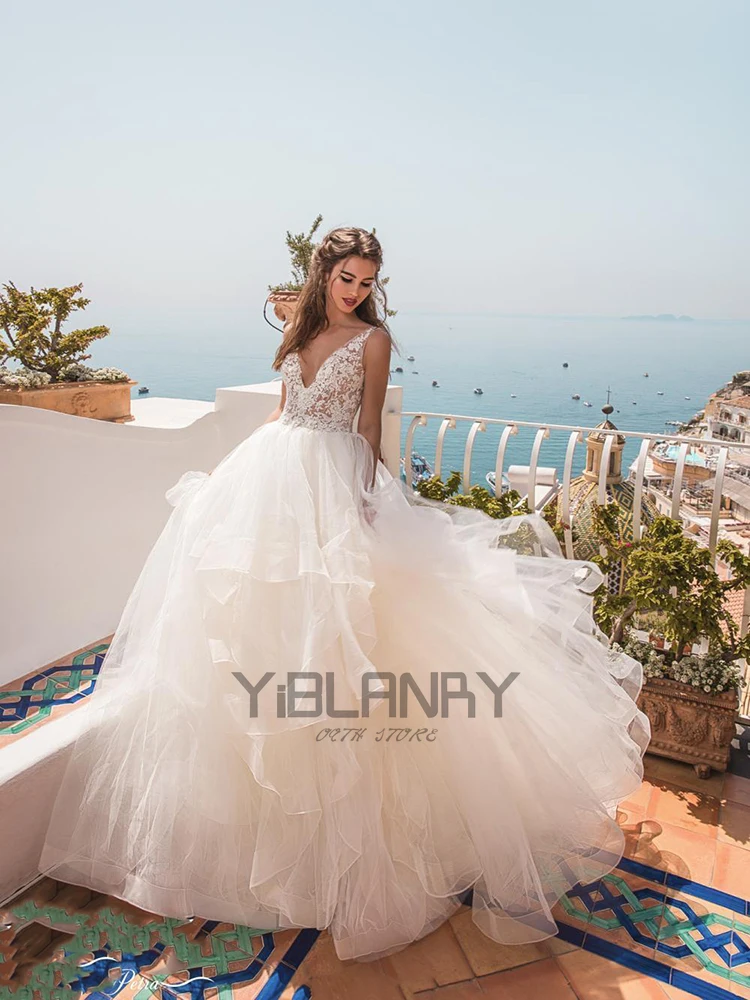 YILIBER Lace wedding dress simple retro v-neck bridal dresses 3d flower sleeveless backless big skirt fluffy skirt
YILIBER Lace wedding dress simple retro v-neck bridal dresses 3d flower sleeveless backless big skirt fluffy skirt