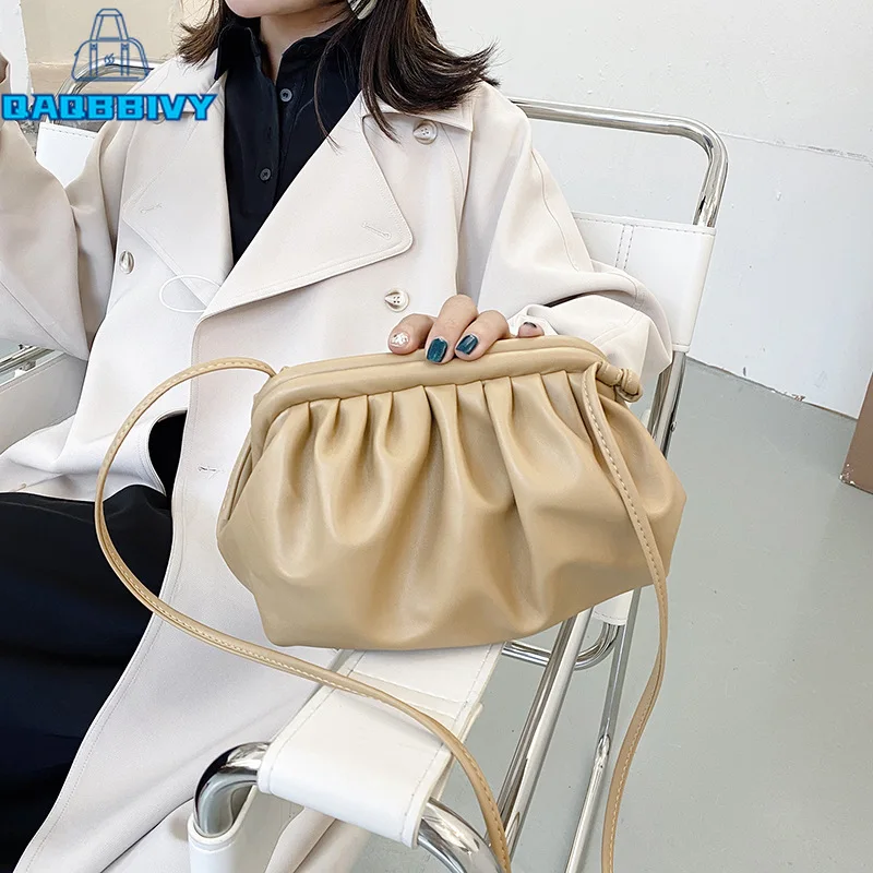 New 2021 Fashion Brand Luxury Women Leather Ruched Solid Shoulder Bag Clutch Bag Ladies Casual Travel Crossbody Messenger Bags
New 2021 Fashion Brand Luxury Women Leather Ruched Solid Shoulder Bag Clutch Bag Ladies Casual Travel Crossbody Messenger Bags