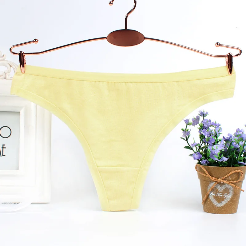 Elovegirl Sexy Panties Solid Color Seamless Women's Underwear Panties for Girls Panties for Girls Thong Ice Silk Underwear Women
Elovegirl Sexy Panties Solid Color Seamless Women's Underwear Panties for Girls Panties for Girls Thong Ice Silk Underwear Women