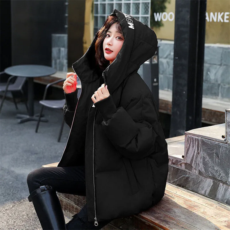 Down Padded Jackets Women 2022 Autumn Winter New Overwear Style Short Cotton Padded Jacket Hooded Coat Printed Female Overwear
Down Padded Jackets Women 2022 Autumn Winter New Overwear Style Short Cotton Padded Jacket Hooded Coat Printed Female Overwear