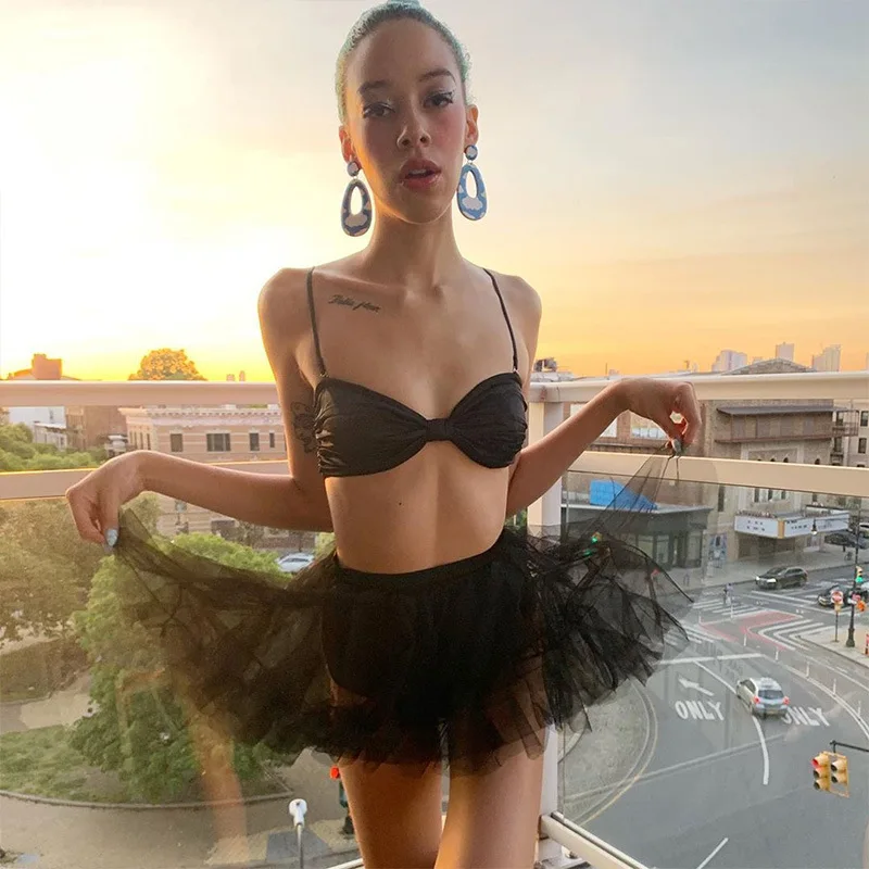 Sexy Mesh Ball Gown Mini Skirts Women Black High Wasit Lady Fashion Summer Elegant Party Puffy Skirt Female
Sexy Mesh Ball Gown Mini Skirts Women Black High Wasit Lady Fashion Summer Elegant Party Puffy Skirt Female