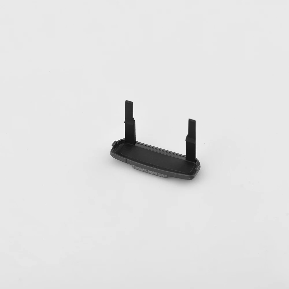 Repair Spare Parts for DJI FPV Combo Aircraft Bottom Shell Rubber Plug for DJI FPV Drone Replacement Accessories
Repair Spare Parts for DJI FPV Combo Aircraft Bottom Shell Rubber Plug for DJI FPV Drone Replacement Accessories