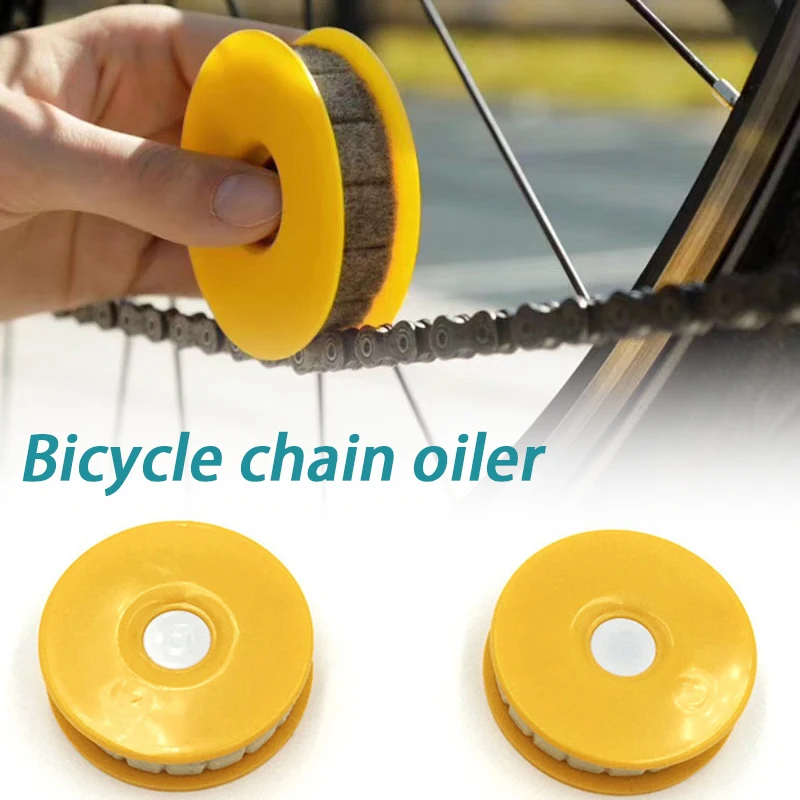 Bike Chain Oiler Lubricator Portable Cycling Gear Roller Bicycle Chain Maintenance Lubricant for Mountain Bike City Bike
Bike Chain Oiler Lubricator Portable Cycling Gear Roller Bicycle Chain Maintenance Lubricant for Mountain Bike City Bike