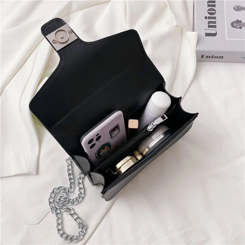 Women's premium texture luxury shoulder bag 2021 new fashion designer pure color chain small square bag wild messenger bag
Women's premium texture luxury shoulder bag 2021 new fashion designer pure color chain small square bag wild messenger bag