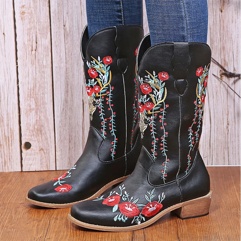 Women Autumn Platform Calf Boots Ladies Fashion Original Design Retro Boots 2021 Female Casual Chinese Style Shoes Plus Size 43
Women Autumn Platform Calf Boots Ladies Fashion Original Design Retro Boots 2021 Female Casual Chinese Style Shoes Plus Size 43