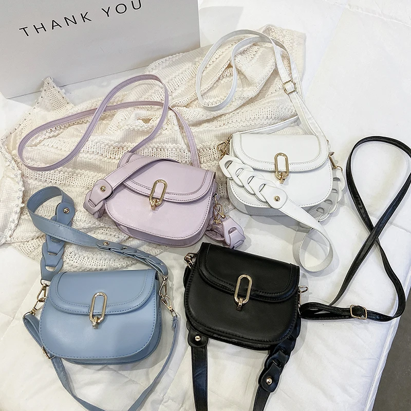 Women Brand Shoulder Strap Design PU Leather Small Crossbody Luxury Retro Girls Mini Purses Bags for Ladies Fashion Female Bag
Women Brand Shoulder Strap Design PU Leather Small Crossbody Luxury Retro Girls Mini Purses Bags for Ladies Fashion Female Bag
