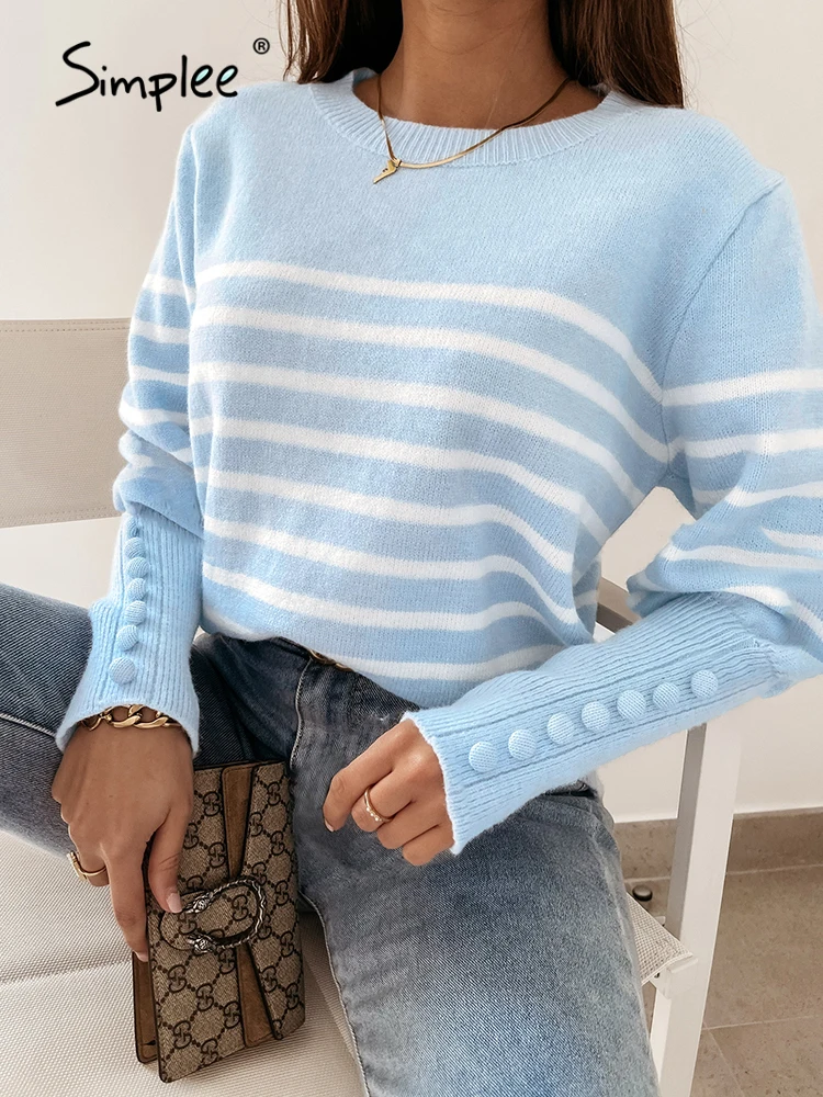 Simplee Striped long bat sleeve women sweater light blue spring winter Casual o-neck female jumper 2022 Buttons fashion pullover
Simplee Striped long bat sleeve women sweater light blue spring winter Casual o-neck female jumper 2022 Buttons fashion pullover