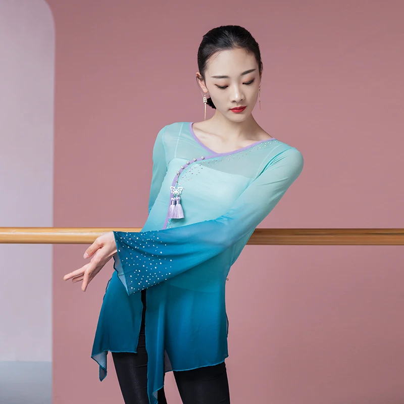 Fairy Women Chinese Folk Dance Costume Long Sleeve Rhinestone Shirt Gradient Gauze Classical Dance Top for Body Rhyme Stretch
Fairy Women Chinese Folk Dance Costume Long Sleeve Rhinestone Shirt Gradient Gauze Classical Dance Top for Body Rhyme Stretch