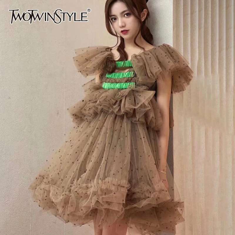 TWOTWINSTYLE Casual Mesh Women Dress Slash Neck Butterfly Short Sleeve High Waist Patchwork Ruffle Hit Color Dot Dresses Female
TWOTWINSTYLE Casual Mesh Women Dress Slash Neck Butterfly Short Sleeve High Waist Patchwork Ruffle Hit Color Dot Dresses Female
