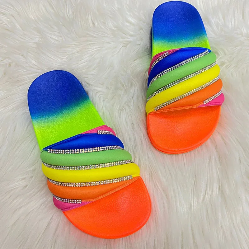 Glitter Slippers Women Summer Sandals 2020 Fashion Bling Female Candy Color Flip Flops Beach Diamond Flat Shoes Outdoor Sandals
Glitter Slippers Women Summer Sandals 2020 Fashion Bling Female Candy Color Flip Flops Beach Diamond Flat Shoes Outdoor Sandals