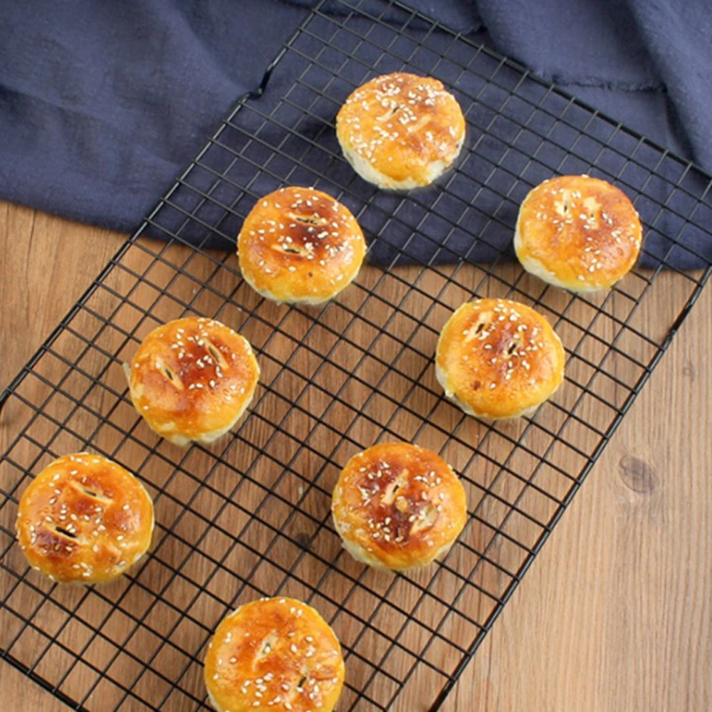 Cooking Baking Tool Cake Wire Grid Picnic Outdoor Kitchen Carbon Steel Cooling Accessories BBQ Rack 
Cooking Baking Tool Cake Wire Grid Picnic Outdoor Kitchen Carbon Steel Cooling Accessories BBQ Rack