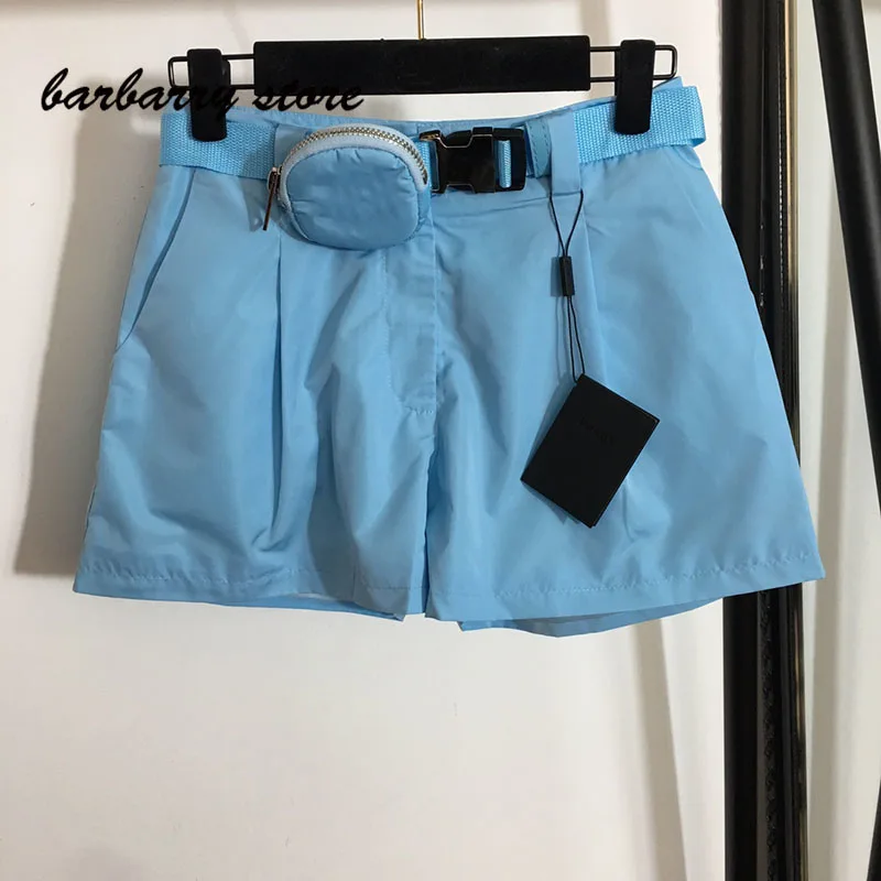 2021 luxury brand design fashion letter pocket women's shorts sexy high waist slim casual multi-function wide leg pants overalls
2021 luxury brand design fashion letter pocket women's shorts sexy high waist slim casual multi-function wide leg pants overalls