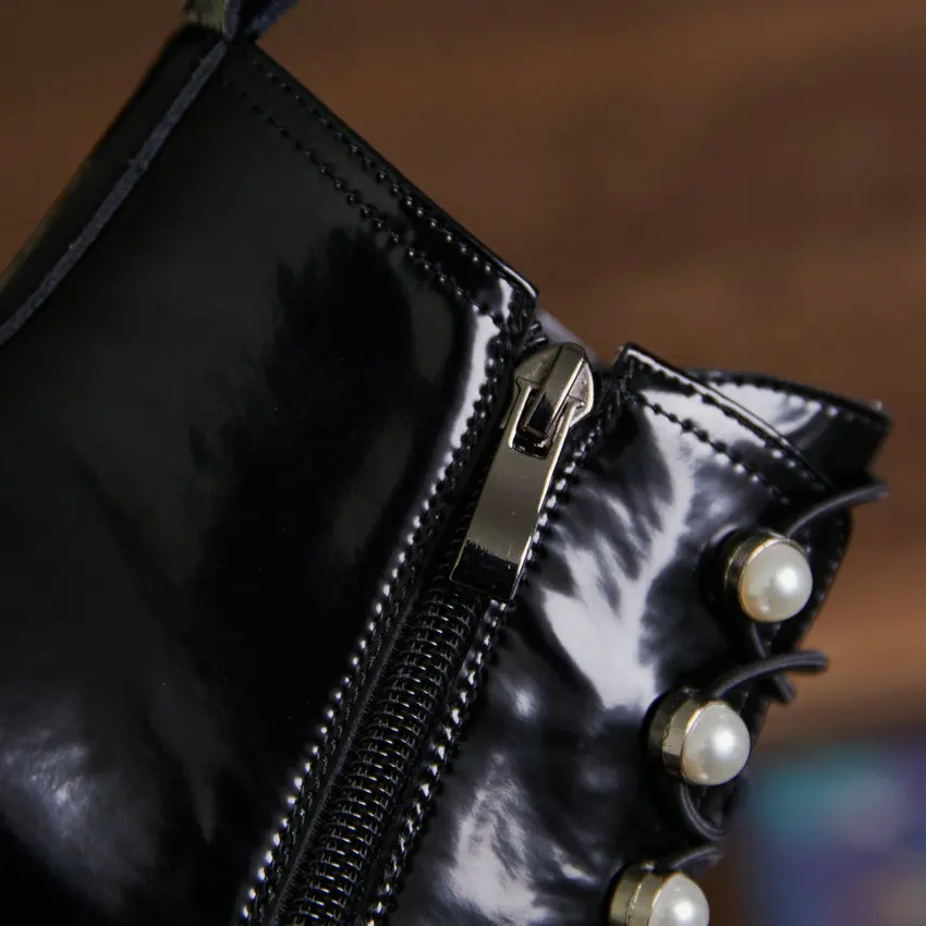 ESVEVA 2021 String Bead Square Heel Leather+PU All Match Ankle Boots Platform Women Boots Pointed Toe Shoes Boots Size 34-39
ESVEVA 2021 String Bead Square Heel Leather+PU All Match Ankle Boots Platform Women Boots Pointed Toe Shoes Boots Size 34-39