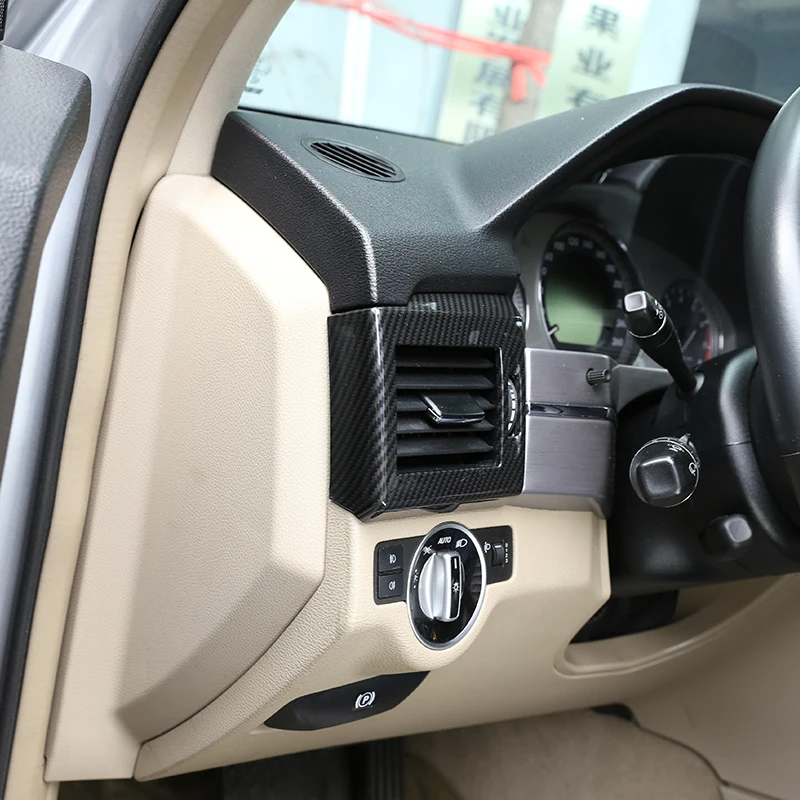 ABS Chrome Carbon Fiber Car Side Air Conditioning Outlet Vent Frame Accessories For Mercedes benz GLK Class X204 2008-2012 
ABS Chrome Carbon Fiber Car Side Air Conditioning Outlet Vent Frame Accessories For Mercedes benz GLK Class X204 2008-2012