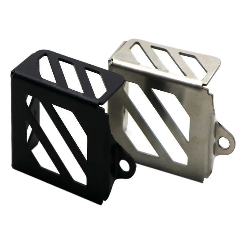Motorcycle Rear Brake Oil Cup Oil Can Protective Cup Cover for HONDA CB500X CBR500R CBR150R CB250R CBR300R
Motorcycle Rear Brake Oil Cup Oil Can Protective Cup Cover for HONDA CB500X CBR500R CBR150R CB250R CBR300R