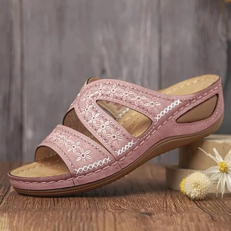 2021 Summer Women Wedge Sandals Premium Orthopedic Open Toe Sandals Vintage Anti-slip Leather Casual Female Platform Retro Shoes
2021 Summer Women Wedge Sandals Premium Orthopedic Open Toe Sandals Vintage Anti-slip Leather Casual Female Platform Retro Shoes