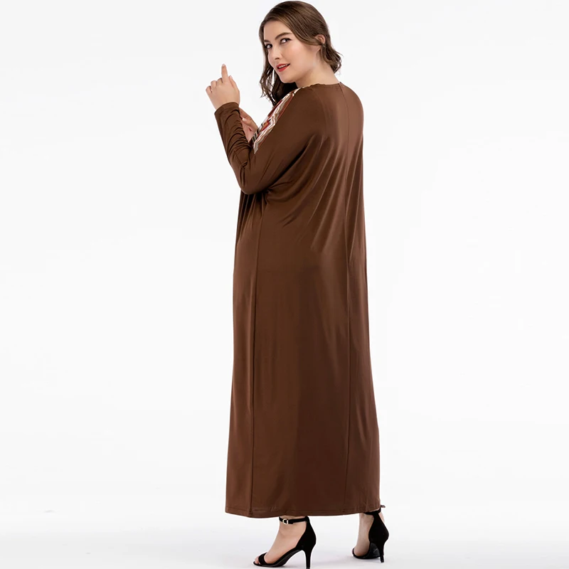 New Muslim Dress Middle East Arabic Long Skirt Turkey Islamic Clothing Fashion Dress Dubai Morocan Kaftan Winter Velvet Fabric
New Muslim Dress Middle East Arabic Long Skirt Turkey Islamic Clothing Fashion Dress Dubai Morocan Kaftan Winter Velvet Fabric