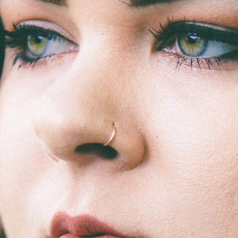 Прилегающее кольцо для носа обруч-обруч 20 г кольцо для носа золотисто-серебристое розовое золото 20 Калибр 8 мм-супер плотное прилегание-мале...
Прилегающее кольцо для носа обруч-обруч 20 г кольцо для носа золотисто-серебристое розовое золото 20 Калибр 8 мм-супер плотное прилегание-мале...