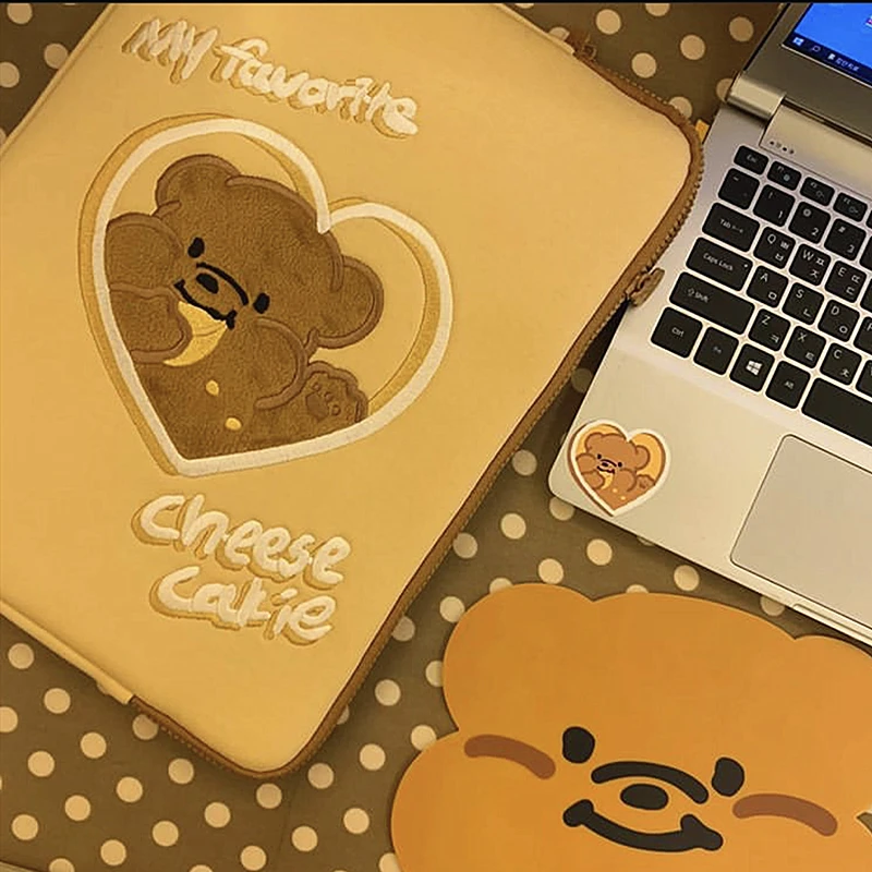 2021 New Tablet Case Laptop Storage Bag For Mac Ipad Pro 9.7 11 13Inch Cartoon Cookie Bear Korean Ins Bear Sleeve Inner Bag 
2021 New Tablet Case Laptop Storage Bag For Mac Ipad Pro 9.7 11 13Inch Cartoon Cookie Bear Korean Ins Bear Sleeve Inner Bag