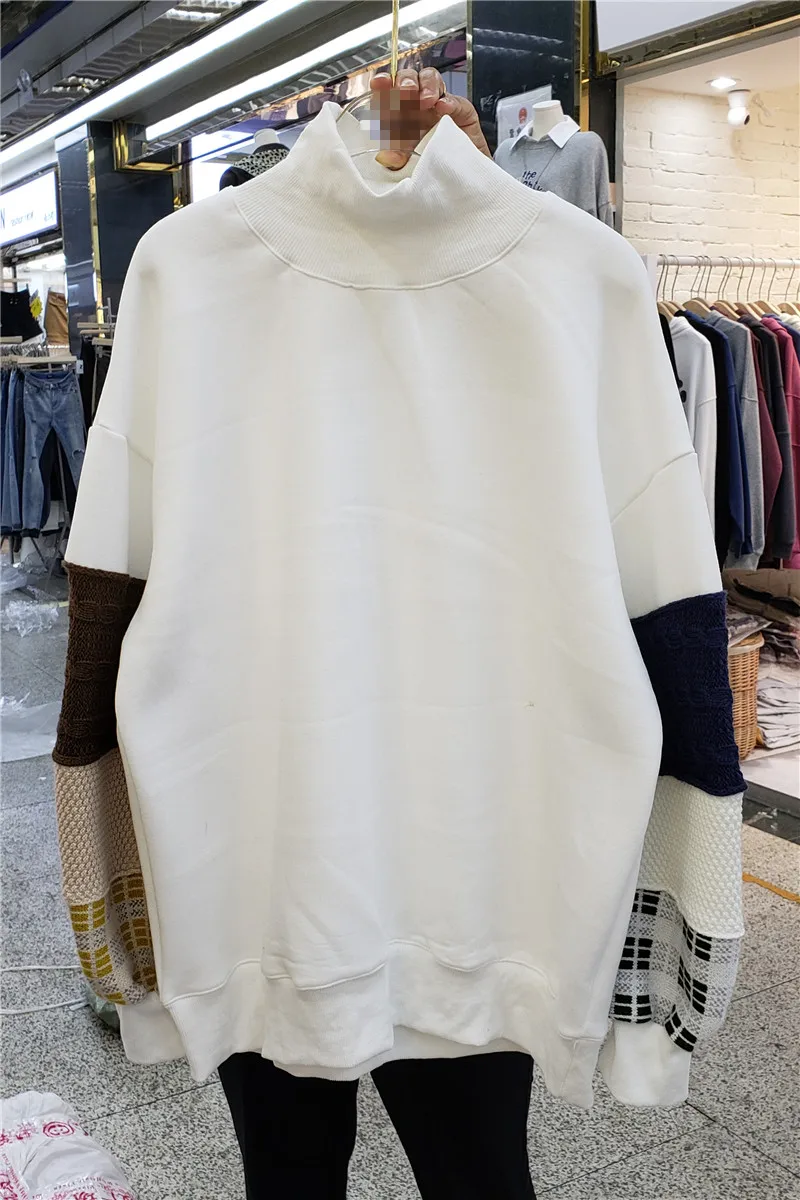 New European style flannel high neck stitching knitted long sleeve sweater women's loose top fashion in autumn and winter 2020
New European style flannel high neck stitching knitted long sleeve sweater women's loose top fashion in autumn and winter 2020