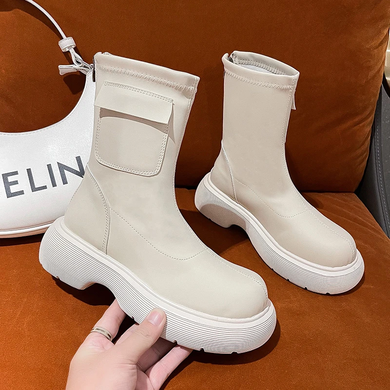 2021 New Ankle Boots for Women Thick Bottom Round Toe Genuine Leather Boots Black White All-match Botas Feminina Platform Shoes
2021 New Ankle Boots for Women Thick Bottom Round Toe Genuine Leather Boots Black White All-match Botas Feminina Platform Shoes