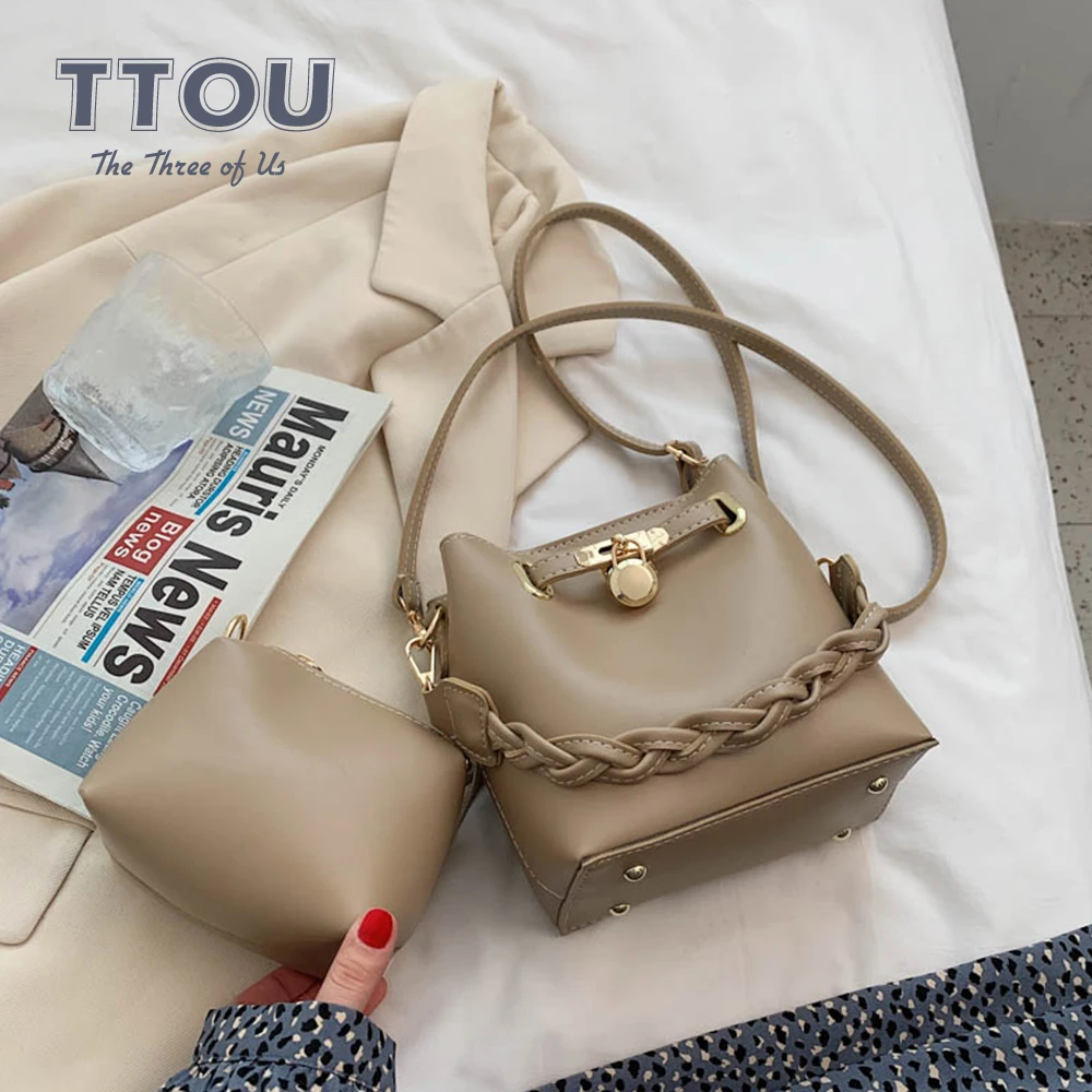 Solid Color Pu Leather Female Bucket Bags for Woman 2021 Fashion Brand Designer Crossbody Bags Casual Ladies Travel Handbags
Solid Color Pu Leather Female Bucket Bags for Woman 2021 Fashion Brand Designer Crossbody Bags Casual Ladies Travel Handbags