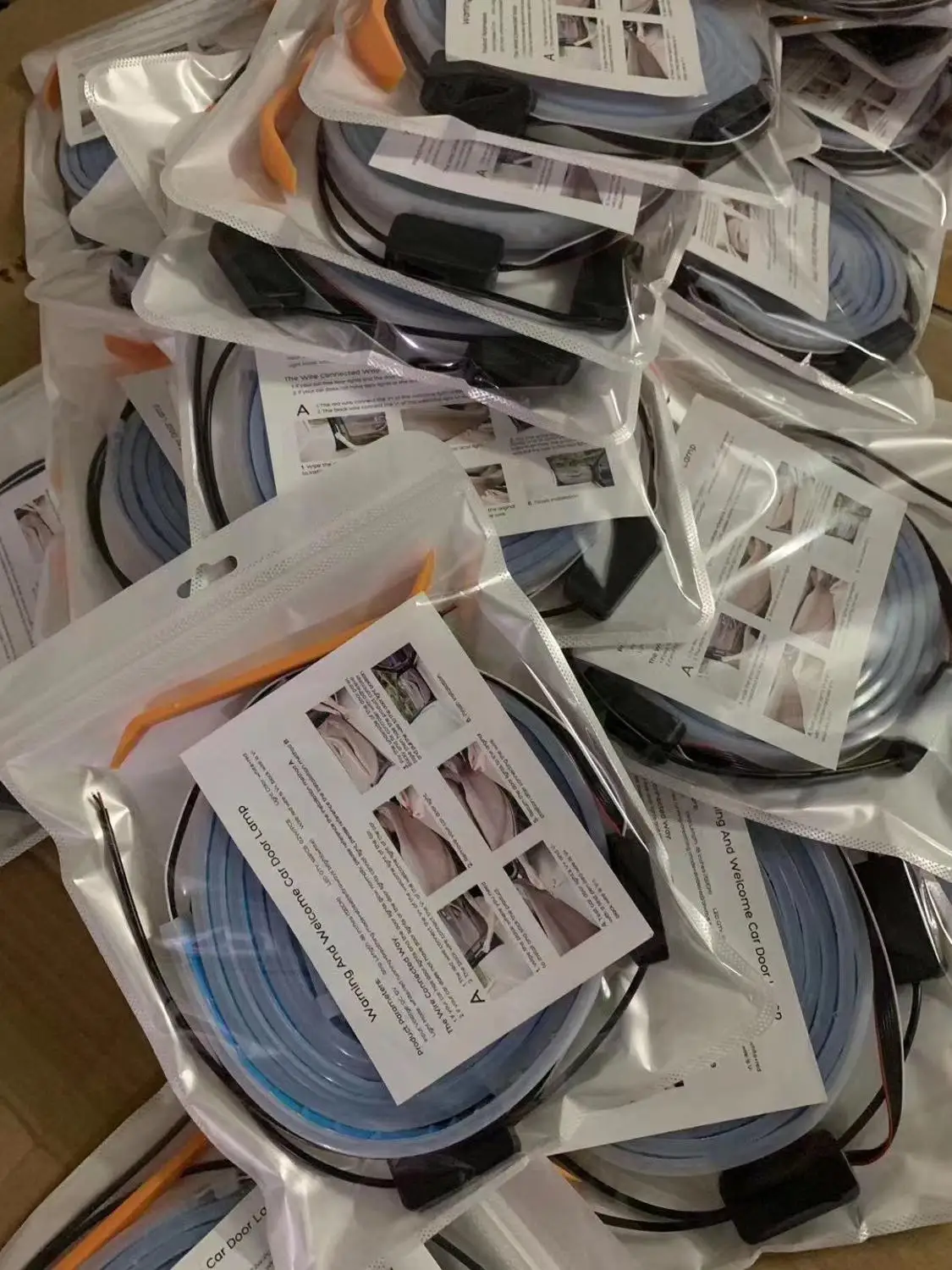 Auto Car Door Decoration Light Styling Strobe Flashing Light Safety 12V Opening Warning LED Lamp Strip
Auto Car Door Decoration Light Styling Strobe Flashing Light Safety 12V Opening Warning LED Lamp Strip