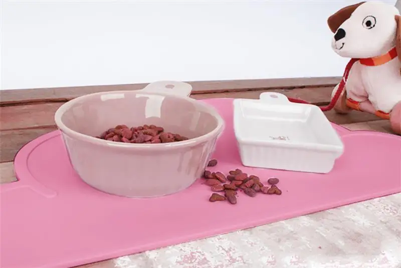 1 Pcs Pet Dog Puppy Cat Feeding Mat Cute Cloud Shape Folding Pet Kitten Food Bowl Placement Dogs Cats Feeder Mats Accessories
1 Pcs Pet Dog Puppy Cat Feeding Mat Cute Cloud Shape Folding Pet Kitten Food Bowl Placement Dogs Cats Feeder Mats Accessories