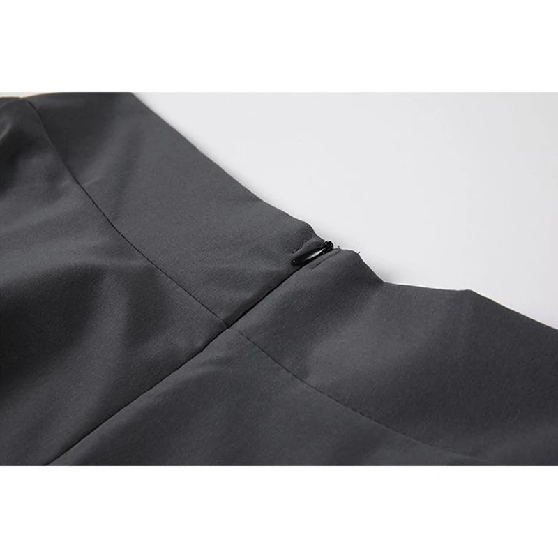 Streetwear Oversized Skirt With Chic Pocket Chain Women Grey&Black High Waist Harajuku 2021 Summer Clothes Solid Trendy Skirts
Streetwear Oversized Skirt With Chic Pocket Chain Women Grey&Black High Waist Harajuku 2021 Summer Clothes Solid Trendy Skirts