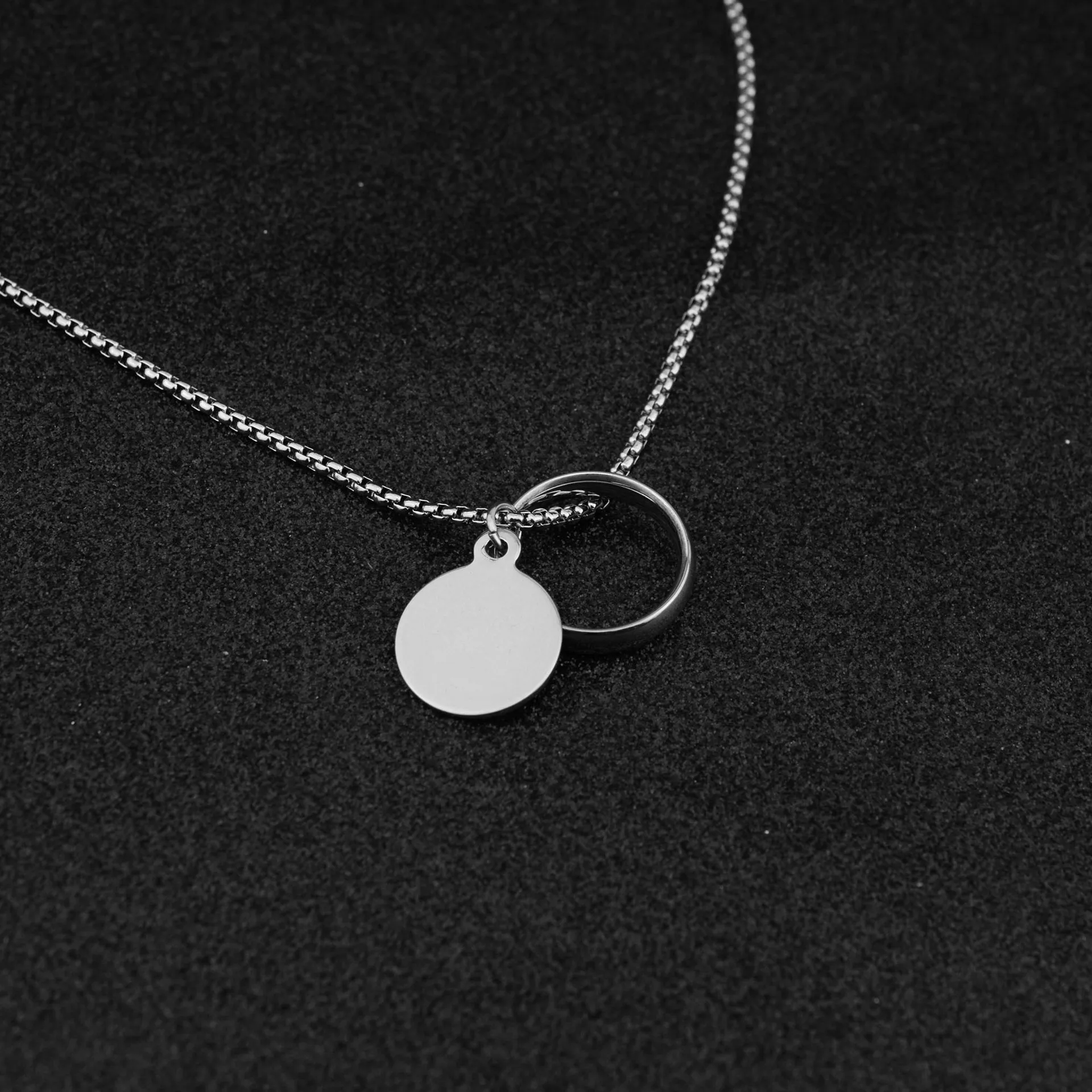 55 cm Chain Necklace For Women Men Accessories Stainless Steel Necklace Ring Pendant Round Charm Necklaces Korea Fashion Jewelry
55 cm Chain Necklace For Women Men Accessories Stainless Steel Necklace Ring Pendant Round Charm Necklaces Korea Fashion Jewelry