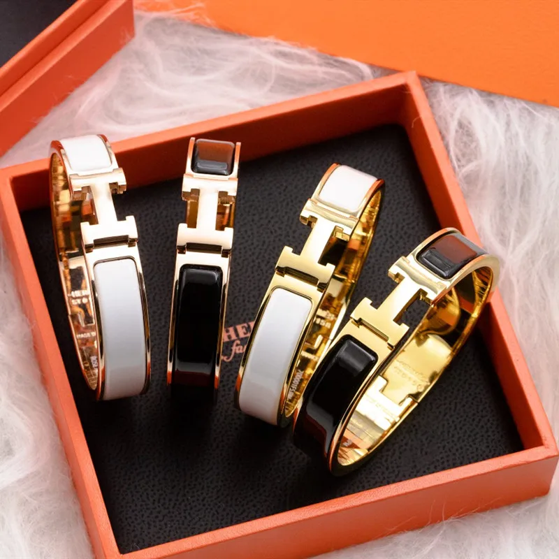 Fashion New Bangles Luxury Brand Enamel Bracelets Fine Woman Jewelry Trendy Lady Bangle Top Gift Hor Sale
Fashion New Bangles Luxury Brand Enamel Bracelets Fine Woman Jewelry Trendy Lady Bangle Top Gift Hor Sale