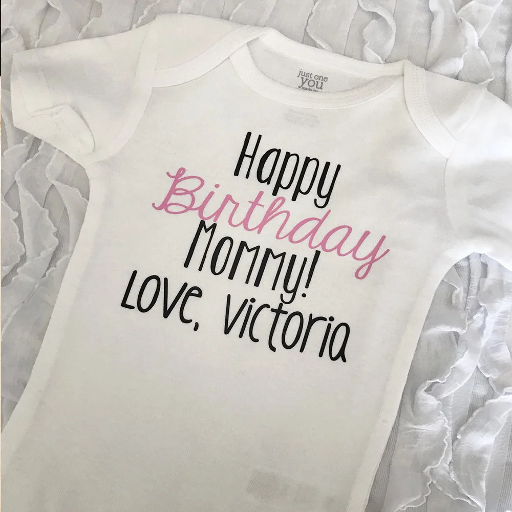 Custom Mommy Custom Date bodysuit. I love Mommy. Custom Mommy.Mommy Birthday. Girl Birthday. Mom Birthday Gifts.
Custom Mommy Custom Date bodysuit. I love Mommy. Custom Mommy.Mommy Birthday. Girl Birthday. Mom Birthday Gifts.