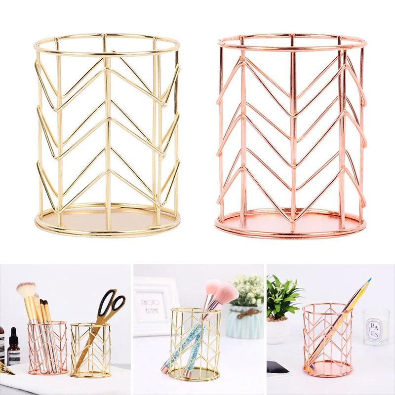 Multifunction Iron Pen Holder Nordic Style Round Makeup Brush Storage Box Office Supplies AC889
Multifunction Iron Pen Holder Nordic Style Round Makeup Brush Storage Box Office Supplies AC889