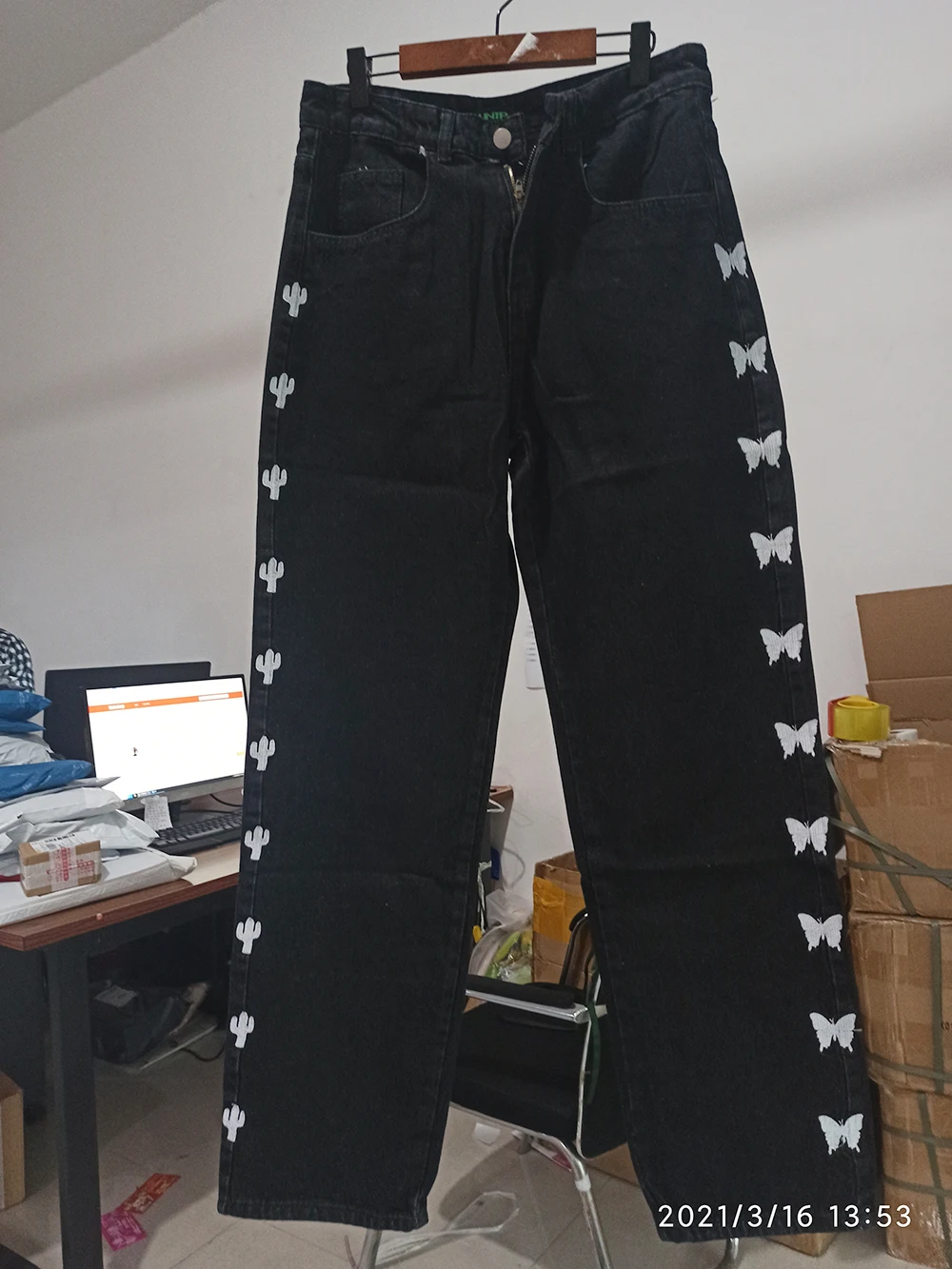 IEFB Men's Black Jeans Harajuku Butterfly Embroidery Hip Hop High Street Loose Straight Leg Daddy Pants Man Trousers 2021 9Y5330
IEFB Men's Black Jeans Harajuku Butterfly Embroidery Hip Hop High Street Loose Straight Leg Daddy Pants Man Trousers 2021 9Y5330