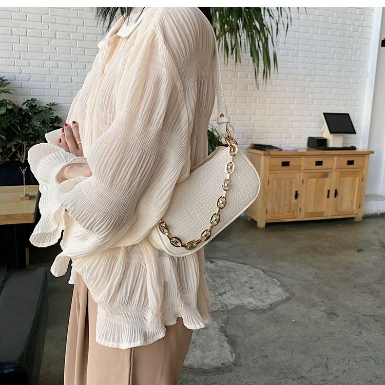 Fashion Crocodile Pattern Baguette bags MINI PU Leather Shoulder Bags For Women 2020 Chain Design Luxury Hand Bag Female Travel
Fashion Crocodile Pattern Baguette bags MINI PU Leather Shoulder Bags For Women 2020 Chain Design Luxury Hand Bag Female Travel