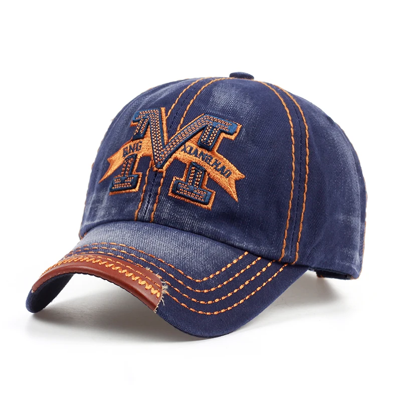 Бейсболка унисекс с вышивкой в виде букв м
Бейсболка унисекс с вышивкой в виде букв м