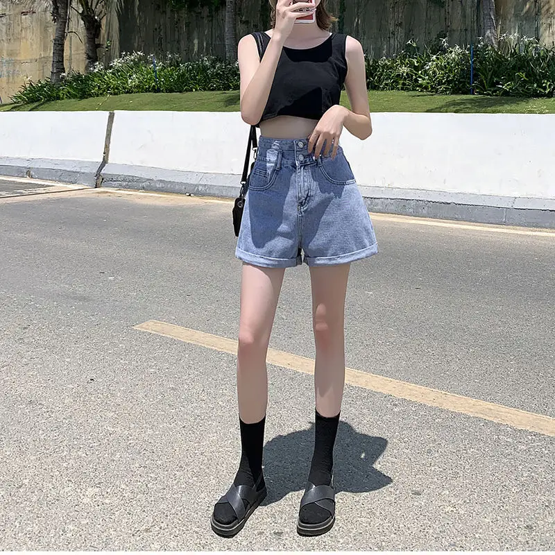 Denim Shorts Women Wide Leg Casual Summer Straight Crimping Simple Bottoms High-waist Solid Zipper Design Korean Style Students 
Denim Shorts Women Wide Leg Casual Summer Straight Crimping Simple Bottoms High-waist Solid Zipper Design Korean Style Students
