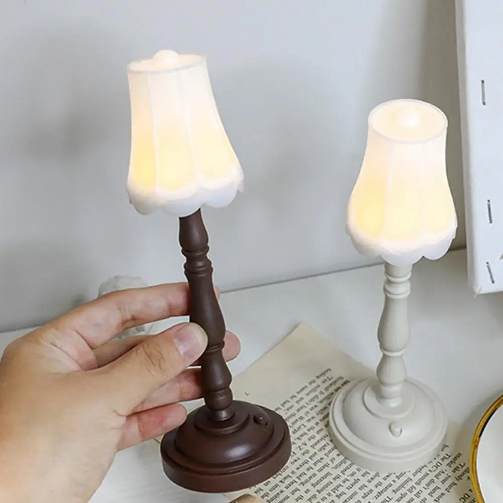 Nordic Vintage Mini Table Light Small Reading Lamp Nightstand Lighting Mini Night Lamp Book Girl's Home Bedroom Decor Light
Nordic Vintage Mini Table Light Small Reading Lamp Nightstand Lighting Mini Night Lamp Book Girl's Home Bedroom Decor Light