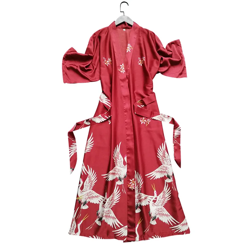 Homewear Long Satin Summer New Bride Wedding Robe Print Crane Kimono Bathrobe Gown Female Satin Nightwear Intimate Lingerie
Homewear Long Satin Summer New Bride Wedding Robe Print Crane Kimono Bathrobe Gown Female Satin Nightwear Intimate Lingerie