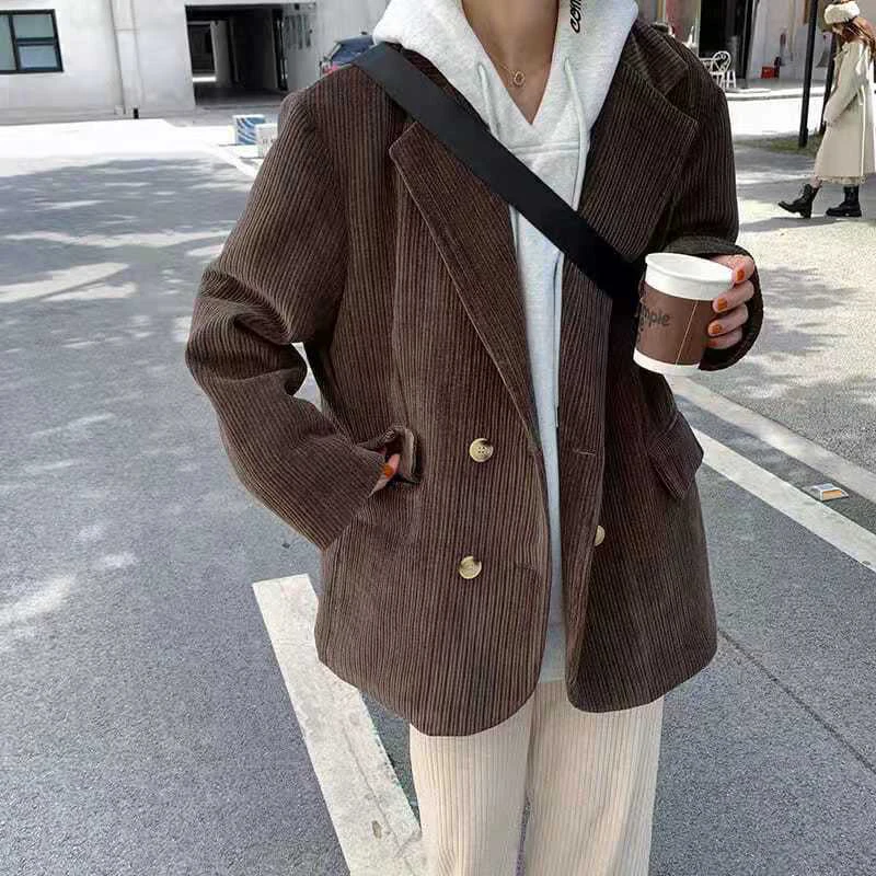 Pink Corduroy Blazer Women Casual Loose Double Breasted Women's Jackets 2021 Autumn Winter Vintage Coats Top Female
Pink Corduroy Blazer Women Casual Loose Double Breasted Women's Jackets 2021 Autumn Winter Vintage Coats Top Female