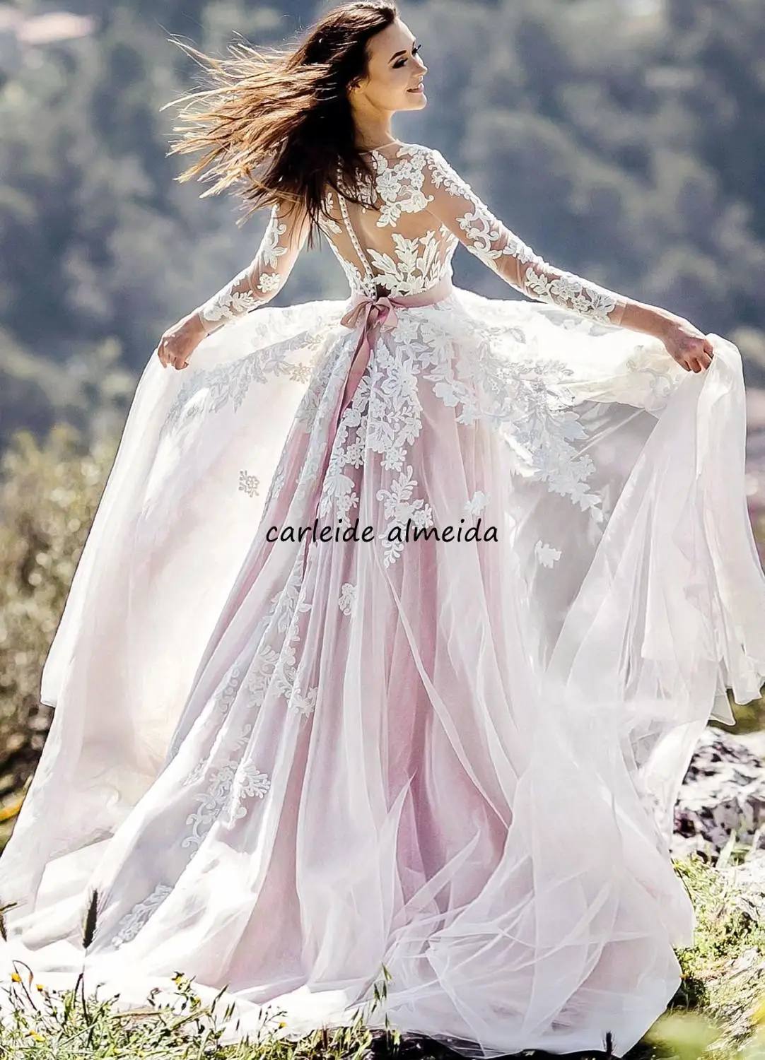 A-Line Long Sleeves Bride Dress Lace Appliques Bead Belt Ivory Rose Dress Wedding 2020 Sexy Wedding Dresses
A-Line Long Sleeves Bride Dress Lace Appliques Bead Belt Ivory Rose Dress Wedding 2020 Sexy Wedding Dresses