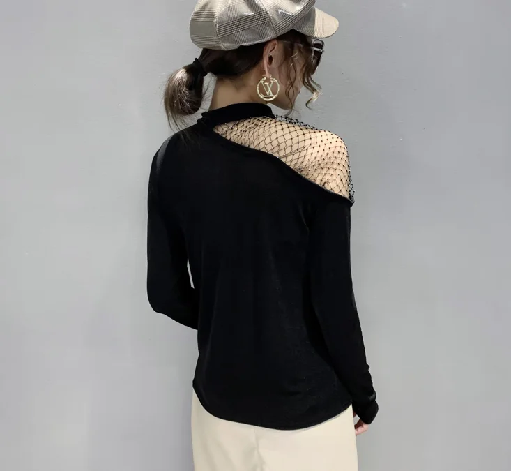 Korean style Slim Long-sleeved Sexy Strapless T-shirt Women Autumn Spring Mesh Stitching Tops Fashion Hollow out shirt
Korean style Slim Long-sleeved Sexy Strapless T-shirt Women Autumn Spring Mesh Stitching Tops Fashion Hollow out shirt