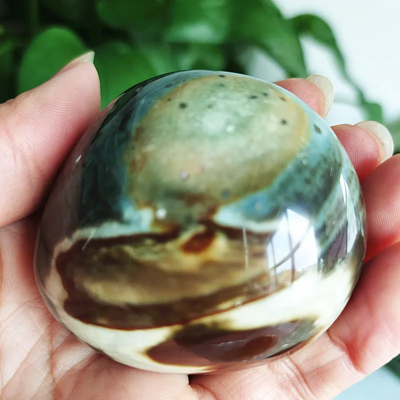 Natural stone Sea stones crystal palm healing crystals Decorative collection stones and crystals
Natural stone Sea stones crystal palm healing crystals Decorative collection stones and crystals