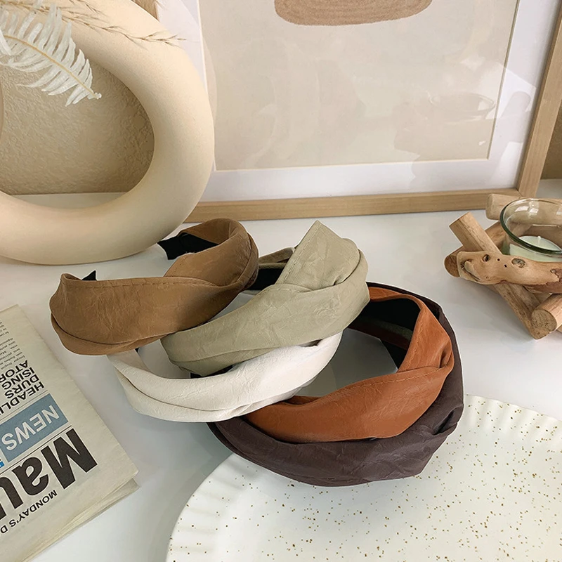 Vintage PU Leather Headband Hairbands Solid Headwear for Women Girls Fashion Hair Band Chic Hair Hoop Hair Accessories Cross
Vintage PU Leather Headband Hairbands Solid Headwear for Women Girls Fashion Hair Band Chic Hair Hoop Hair Accessories Cross