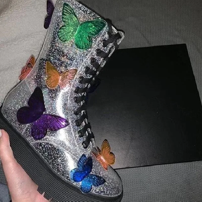 Sexy Muti Color Butterfly Riddimg Boots Thick Platform Heels Lace-up Ankle Boots Bling Bling Glitter PVC Fashion Runway Boots
Sexy Muti Color Butterfly Riddimg Boots Thick Platform Heels Lace-up Ankle Boots Bling Bling Glitter PVC Fashion Runway Boots
