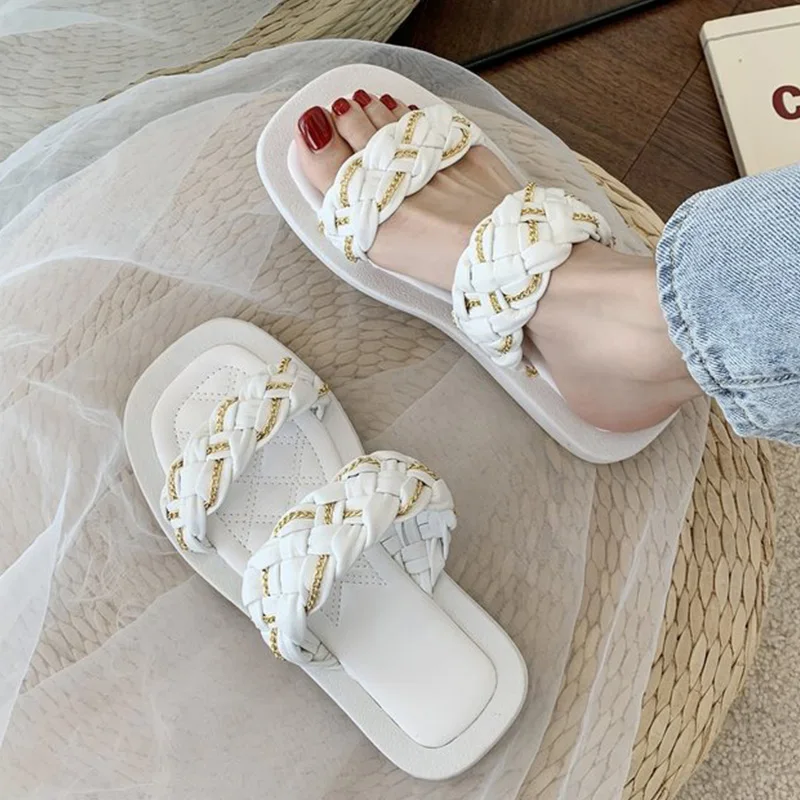2021 женские шлепанцы, летние металлические шлепанцы на плоской подошве, женская обувь сандалии, уличные шлепанцы, модные женские Тапочки 
2021 женские шлепанцы, летние металлические шлепанцы на плоской подошве, женская обувь сандалии, уличные шлепанцы, модные женские Тапочки