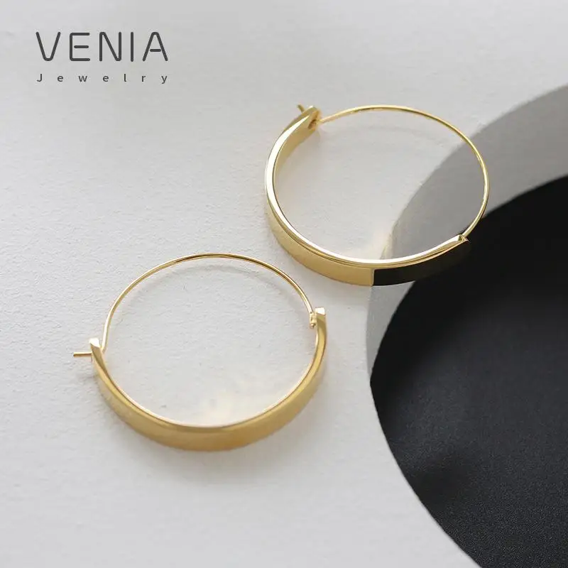 VENIA Titanium Steel Jewelry Large Hoop Earrings Thick Circle Earrings Gold Plated Stainless Steel Non Fading Earrrings 2021
VENIA Titanium Steel Jewelry Large Hoop Earrings Thick Circle Earrings Gold Plated Stainless Steel Non Fading Earrrings 2021