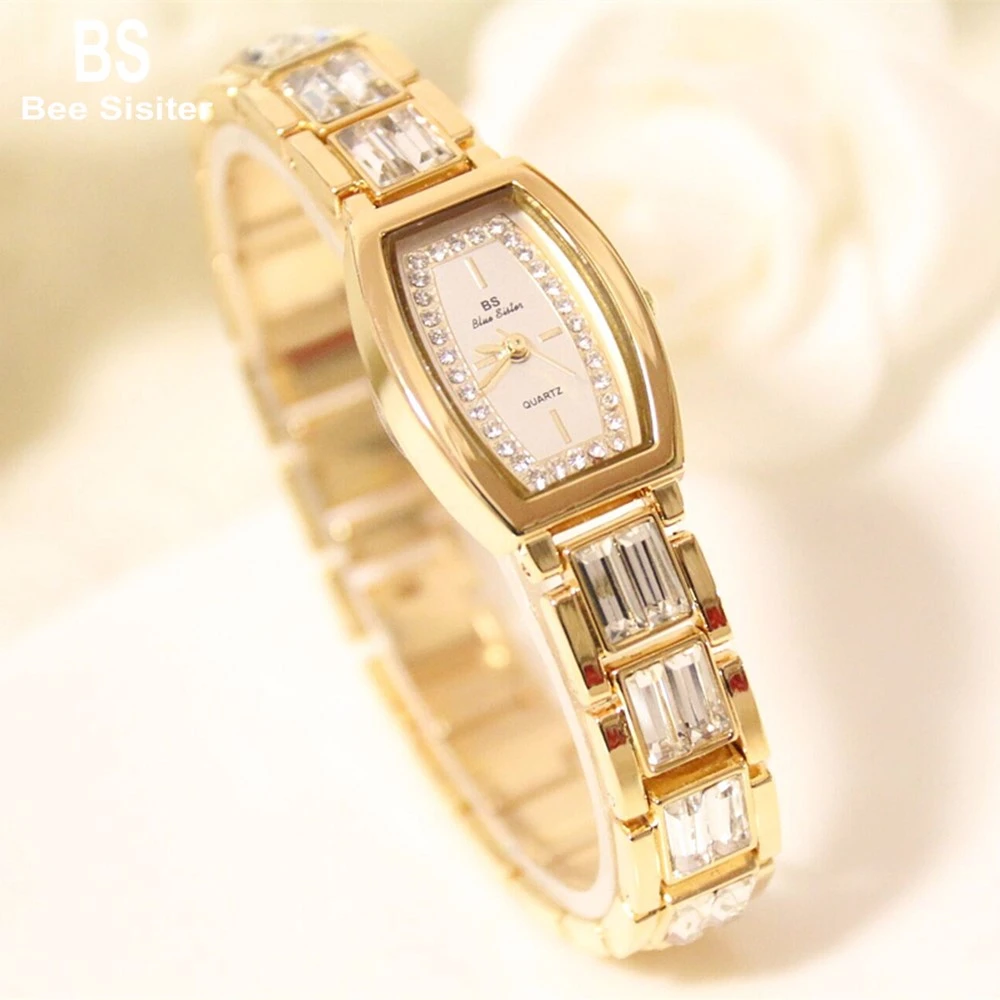 BS Luxury Style Alloy Quartz Waterproof Advanced Delicated Diamond Small Dial Square Bracelet Gold Ladies Wristwatch FA1134
BS Luxury Style Alloy Quartz Waterproof Advanced Delicated Diamond Small Dial Square Bracelet Gold Ladies Wristwatch FA1134