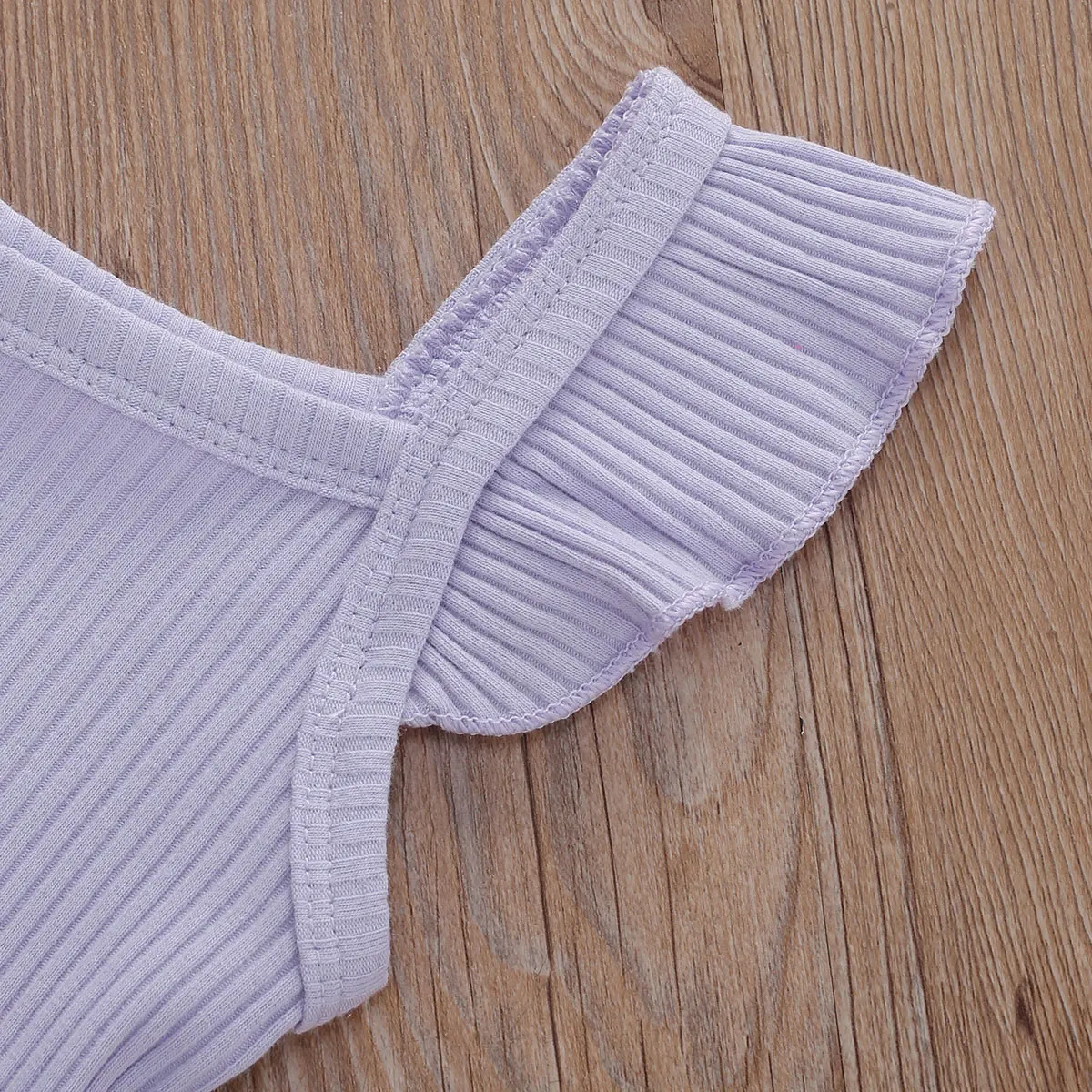 0-3Y Summer Infant Baby Girls Clothes Sets Solid Ruffles Short Sleeve T Shirts Tops+Shorts 3 Colors 
0-3Y Summer Infant Baby Girls Clothes Sets Solid Ruffles Short Sleeve T Shirts Tops+Shorts 3 Colors